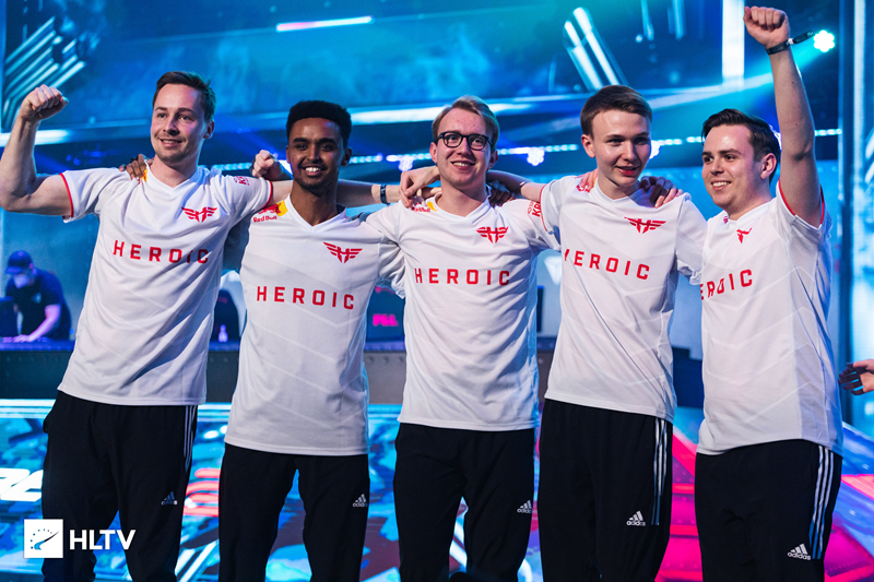 队员的专注 队员的专注