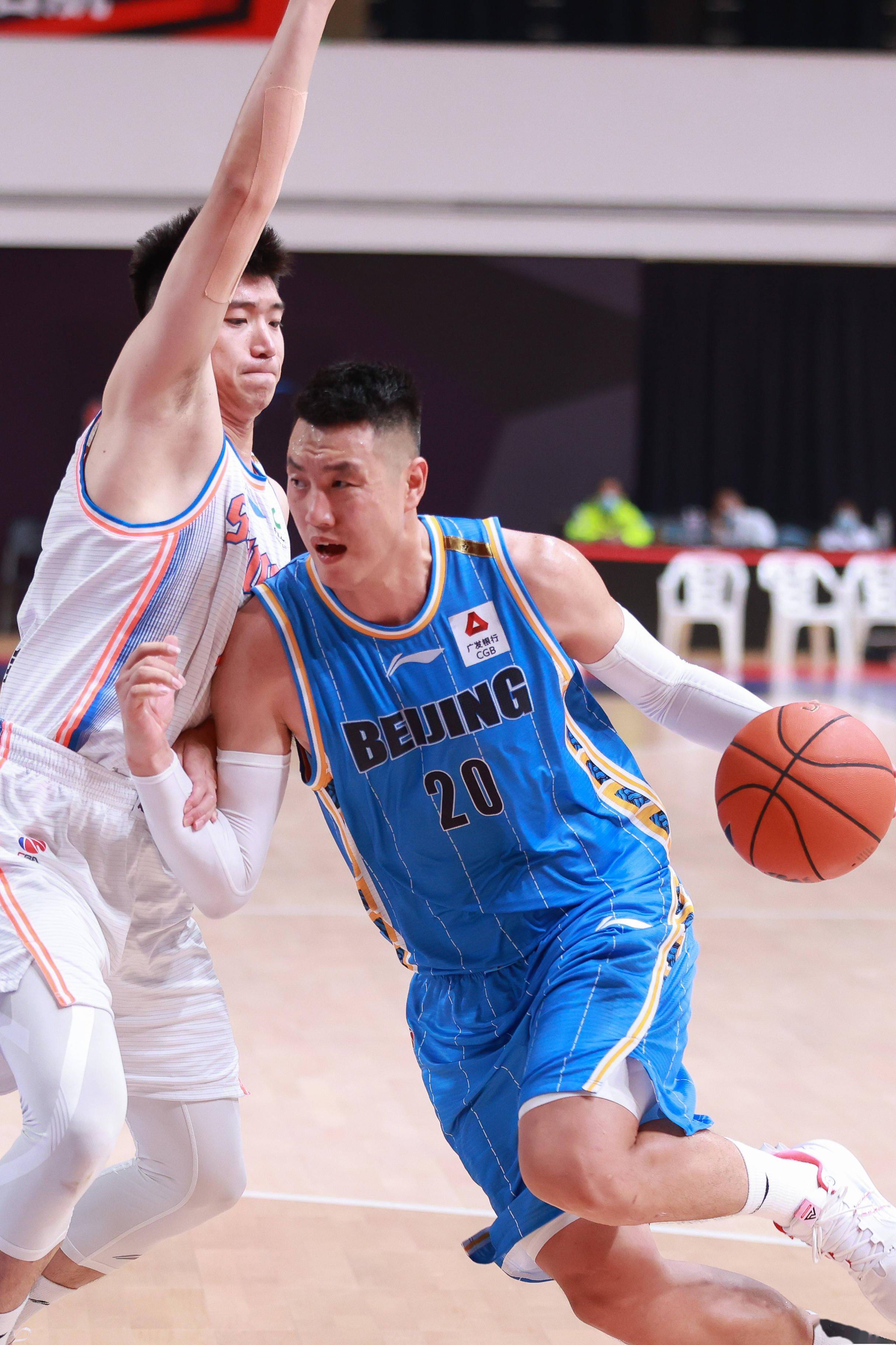 在成为世界 在成为世界