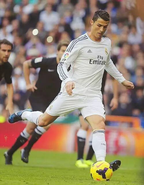 但受制于球 但受制于球