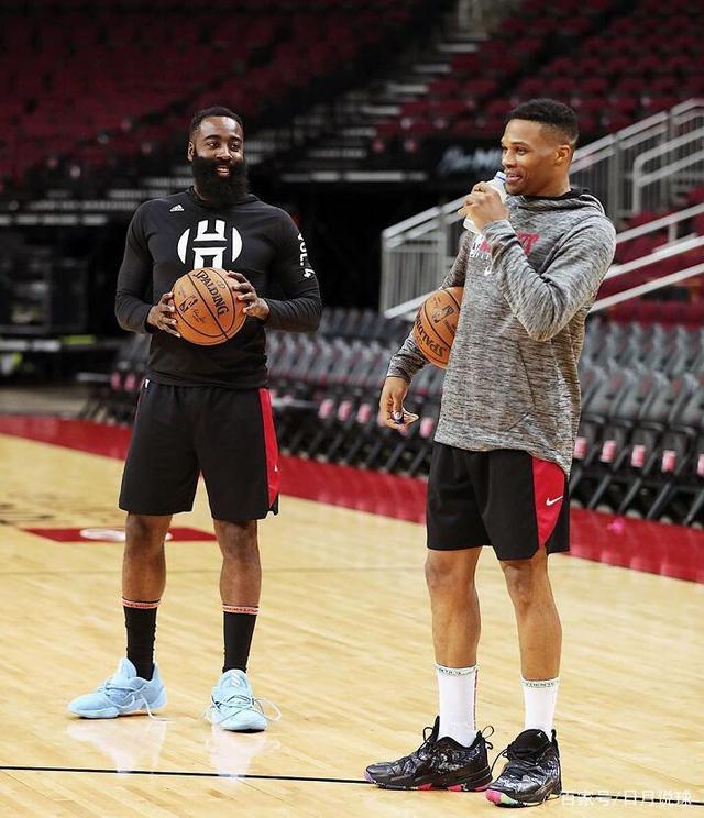 与选秀权紧 与选秀权紧