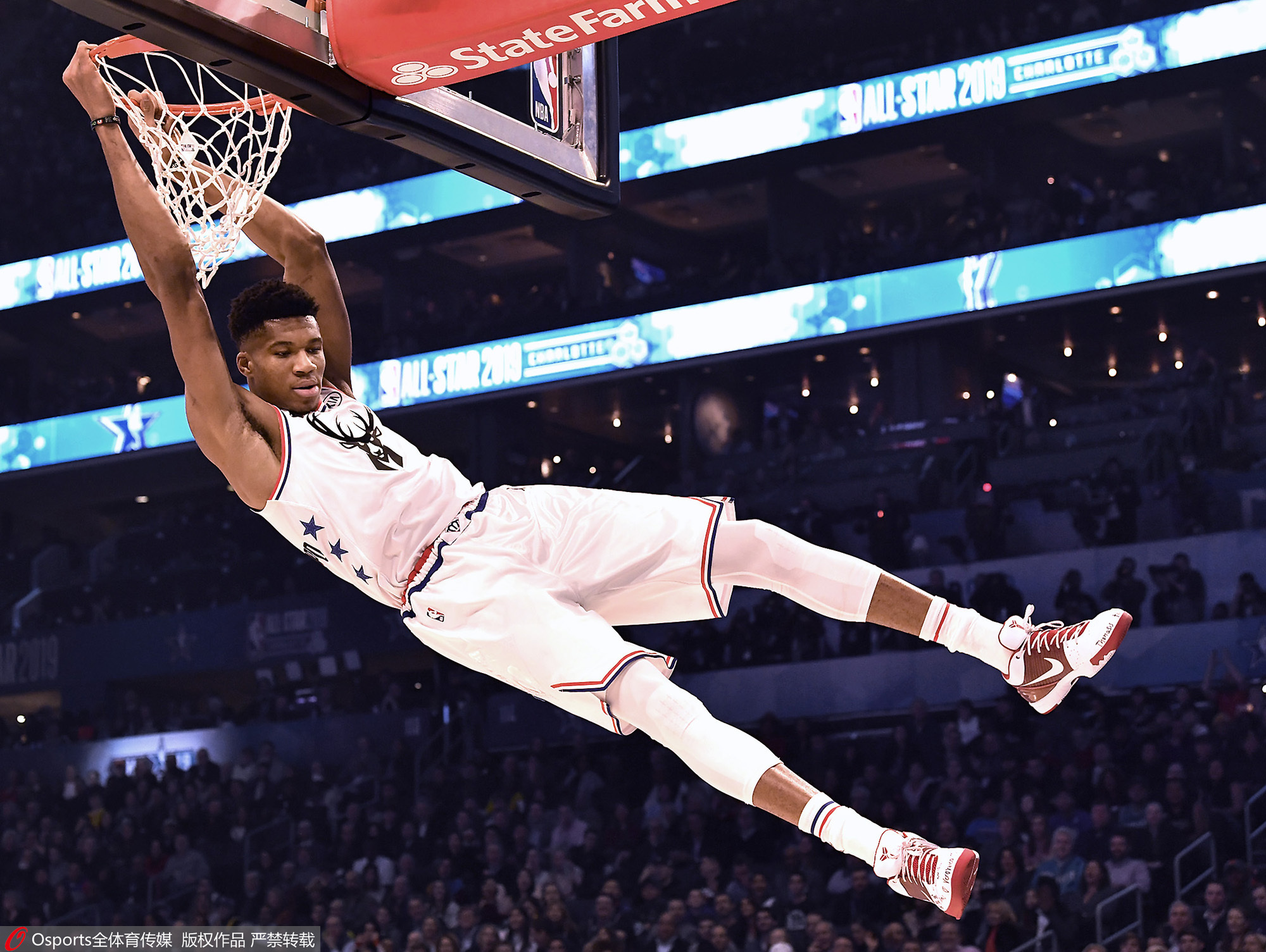 曼奇尼以压 曼奇尼以压