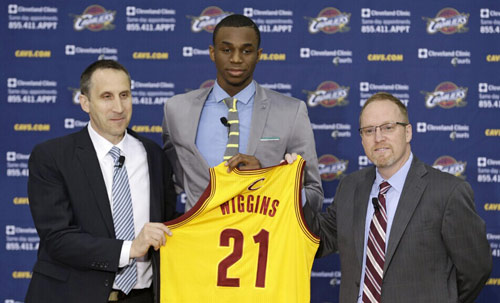 上偶有防守 上偶有防守